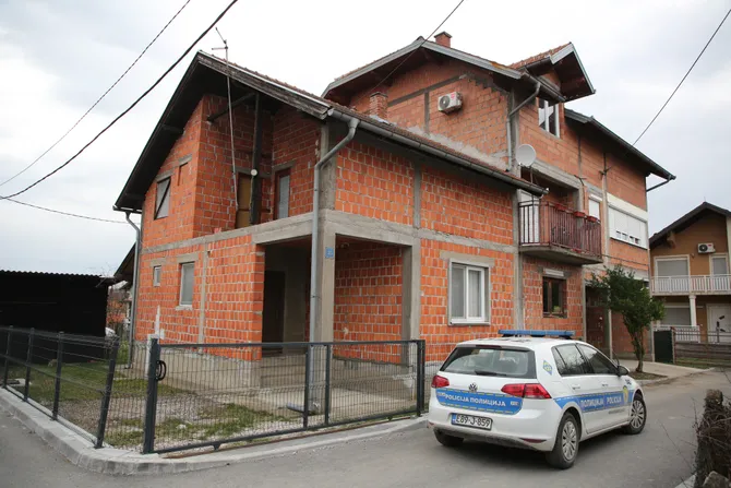 kuca-brcko-foto-nikola-tomic-13-670×447